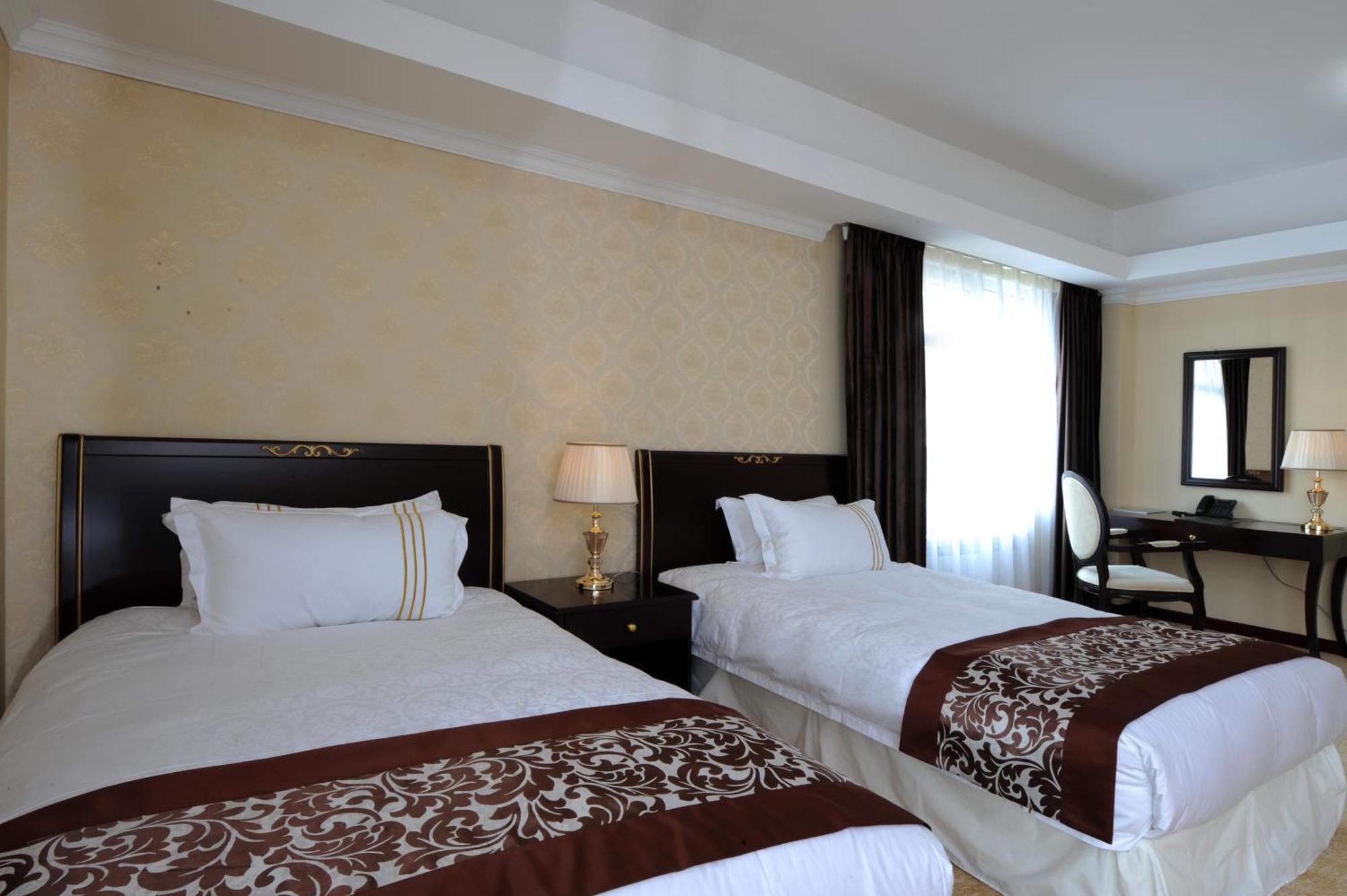 Alpha Hotel أولان باتور المظهر الخارجي الصورة