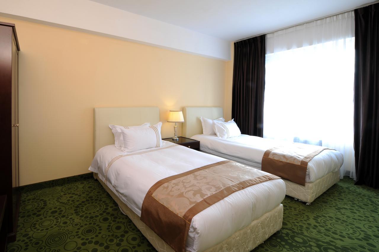 Alpha Hotel أولان باتور المظهر الخارجي الصورة